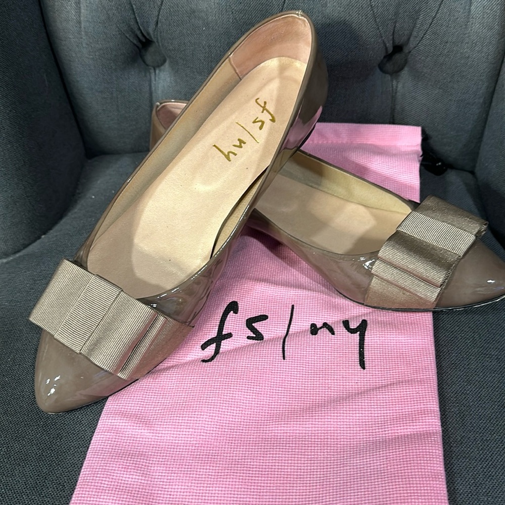 French Sole Onstage